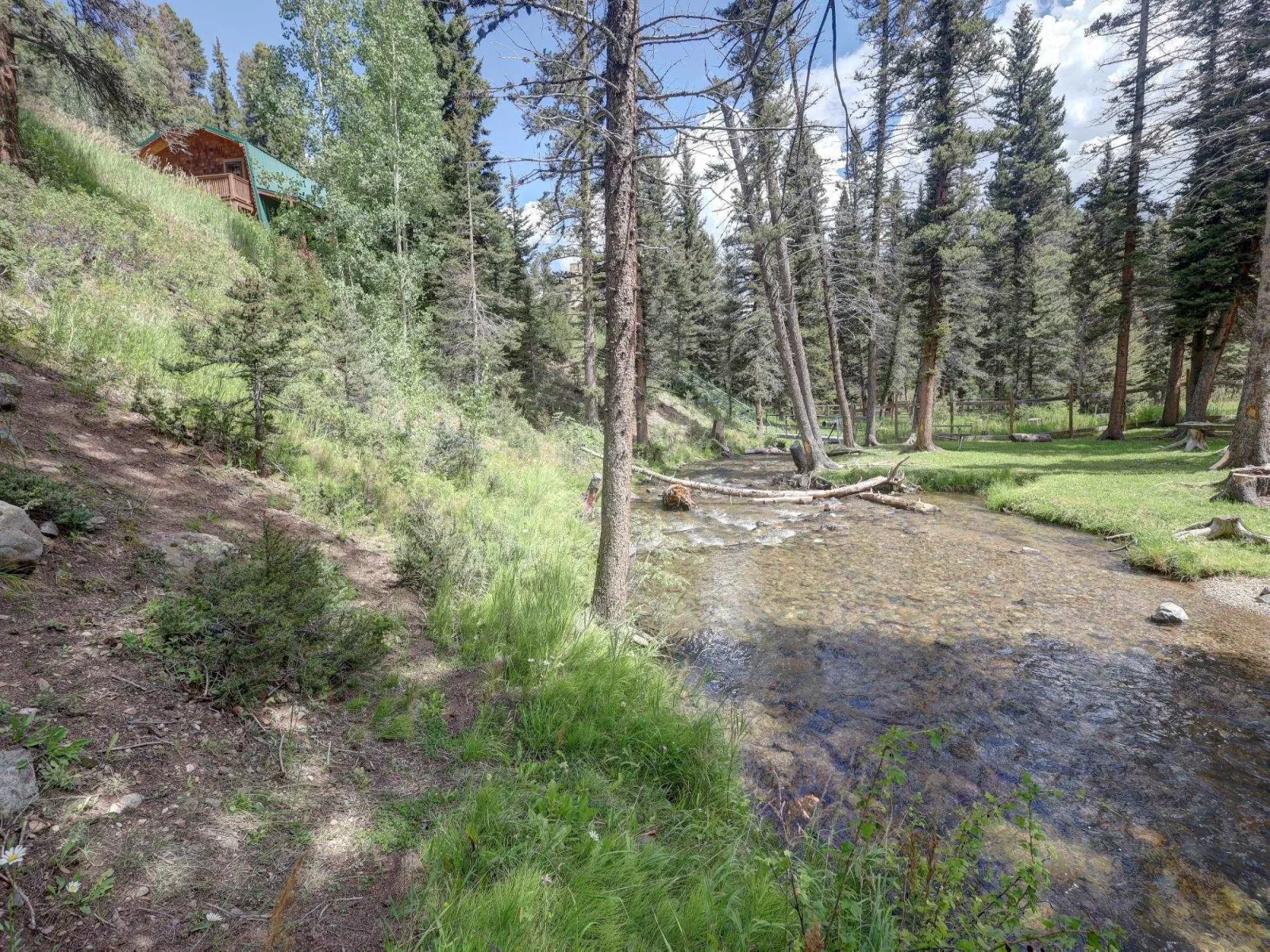 17 Aspen Tr