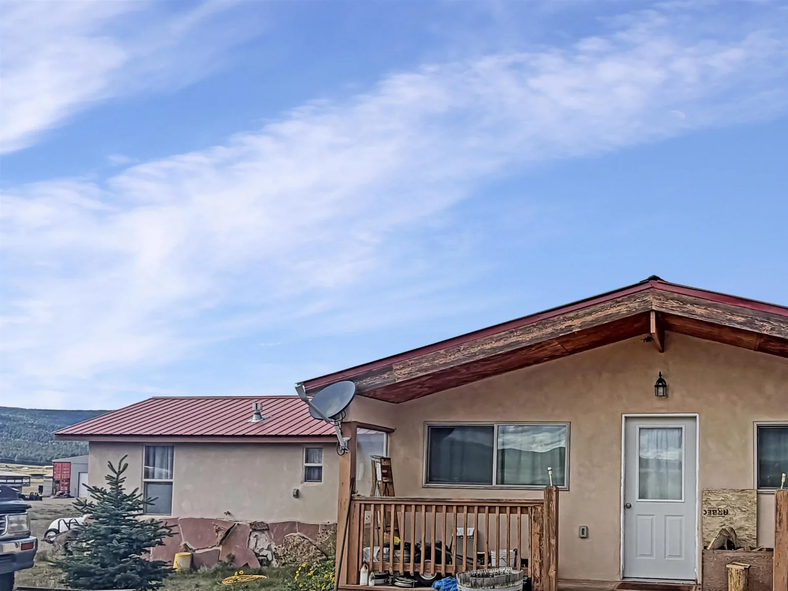 38 Agua Rd