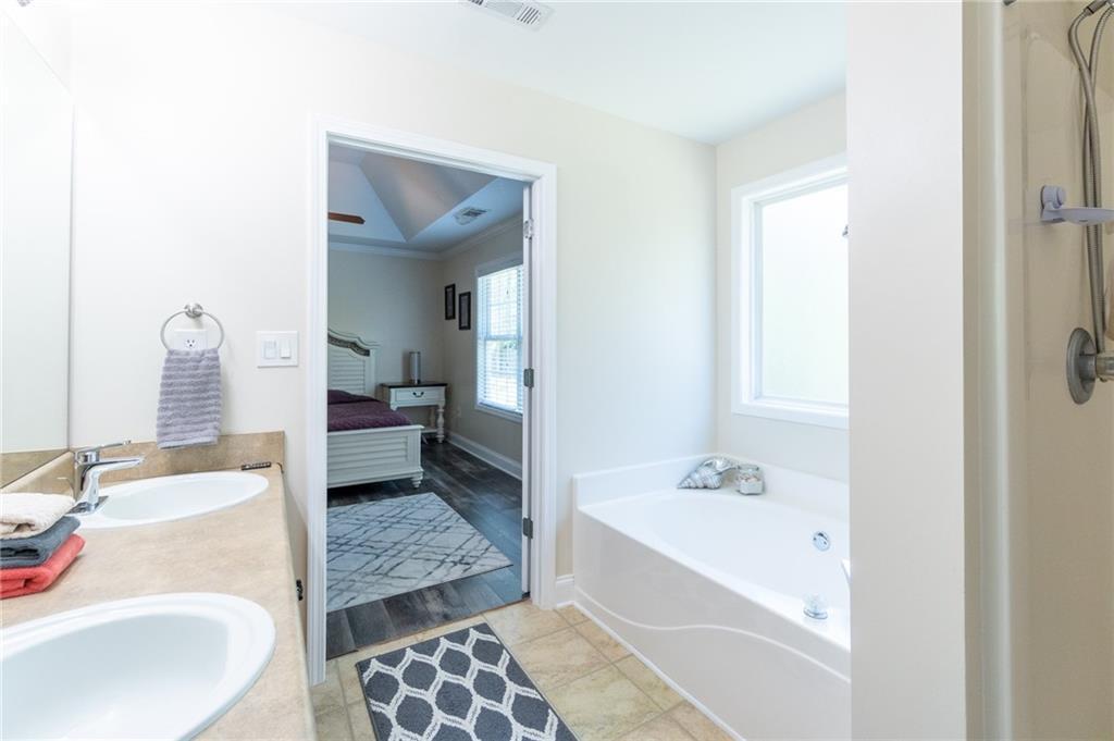 MLS #6911330 image #26