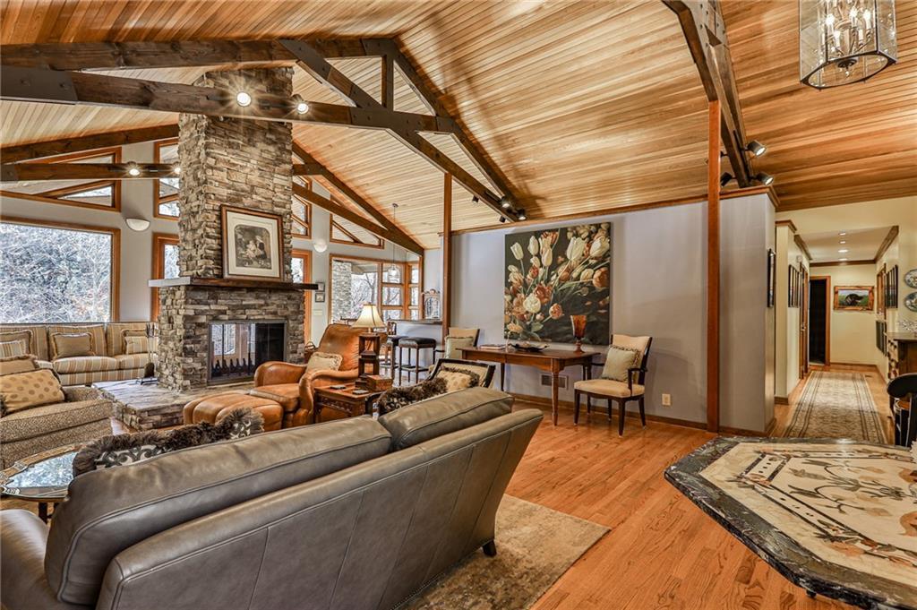 MLS #6982589 image #0