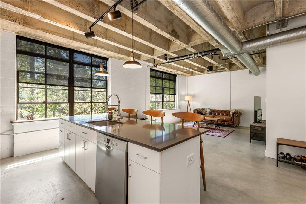 MLS #7547415 image #0