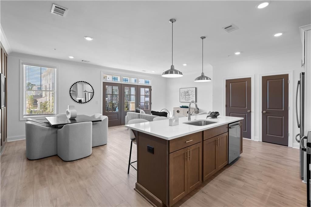 MLS #7598933 image #0