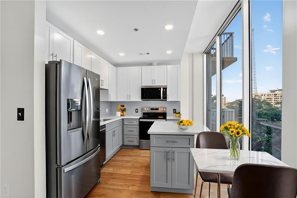 MLS #7638920 image #0