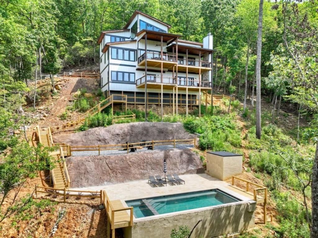 MLS #7640413 image #0