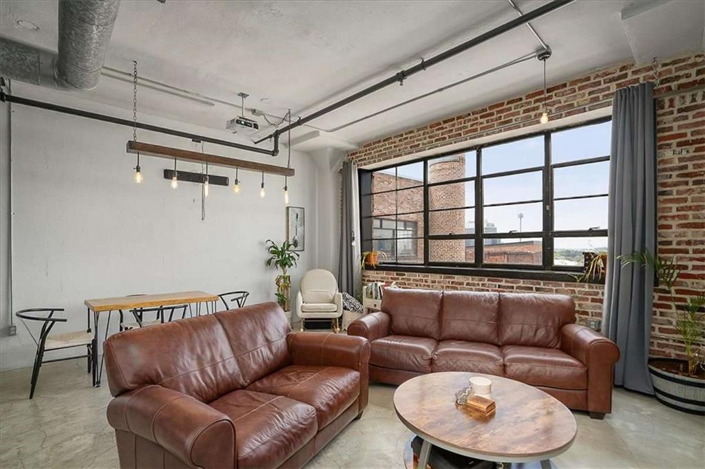 MLS #7646969 image #0