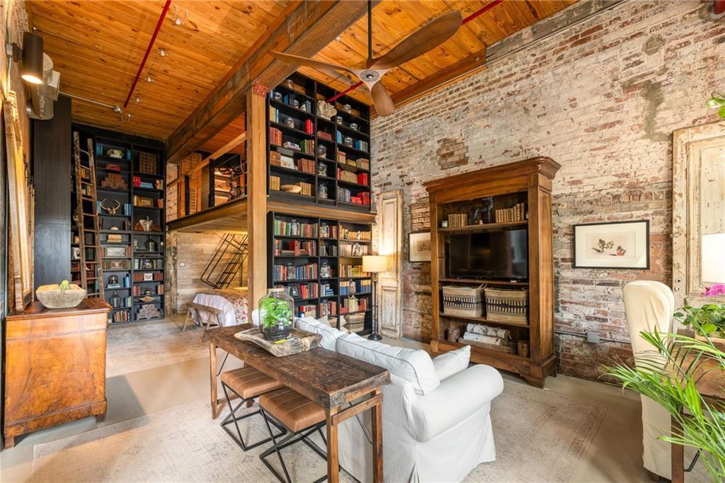 MLS #7659091 image #0