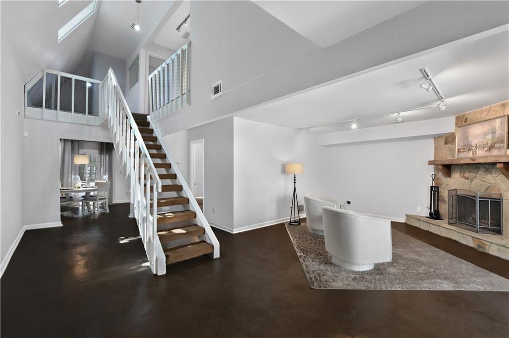 MLS #7673459 image #0