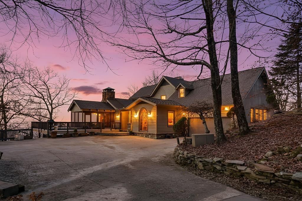 MLS #7693890 image #0