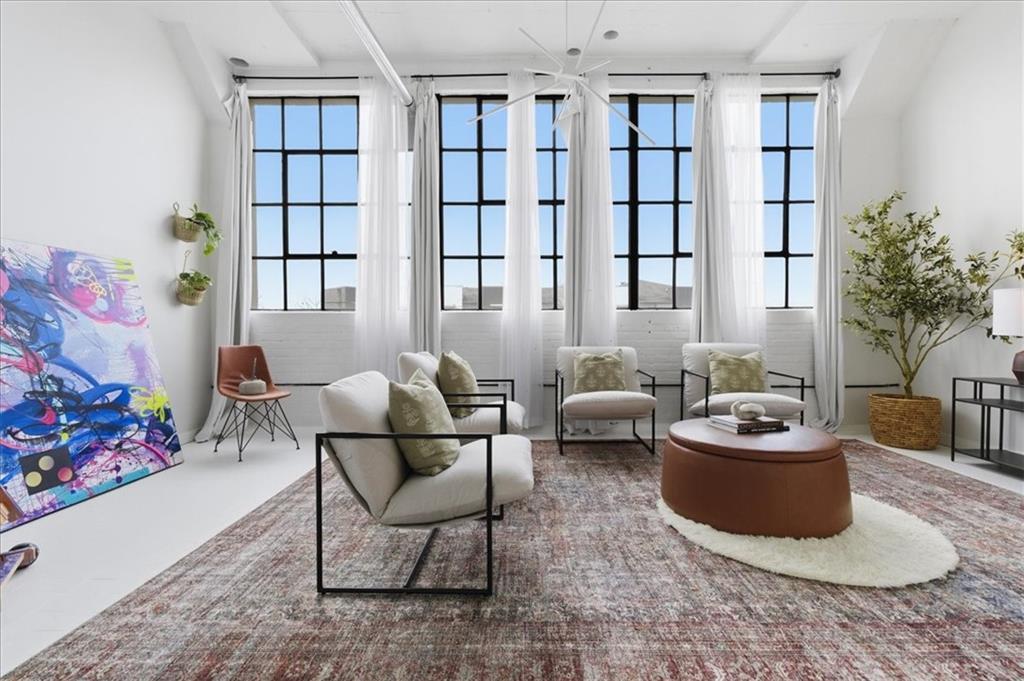 MLS #7702093 image #0