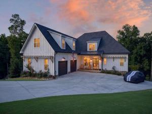 MLS #7796289 image #0
