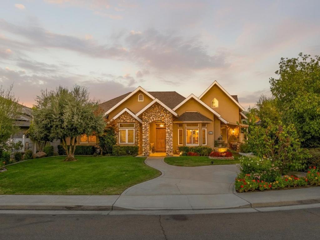 MLS #636857 image #0