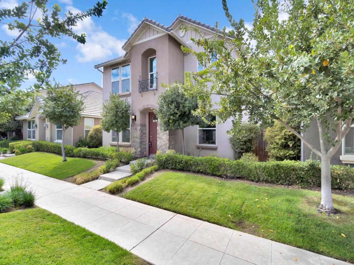 MLS #637995 image #0