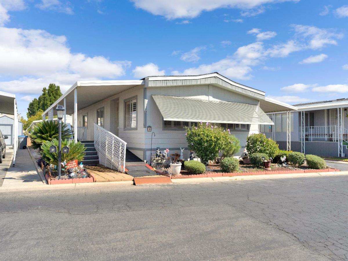 MLS #638075 image #0