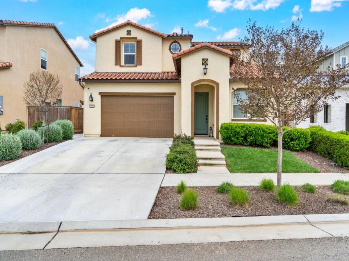 MLS #638944 image #0