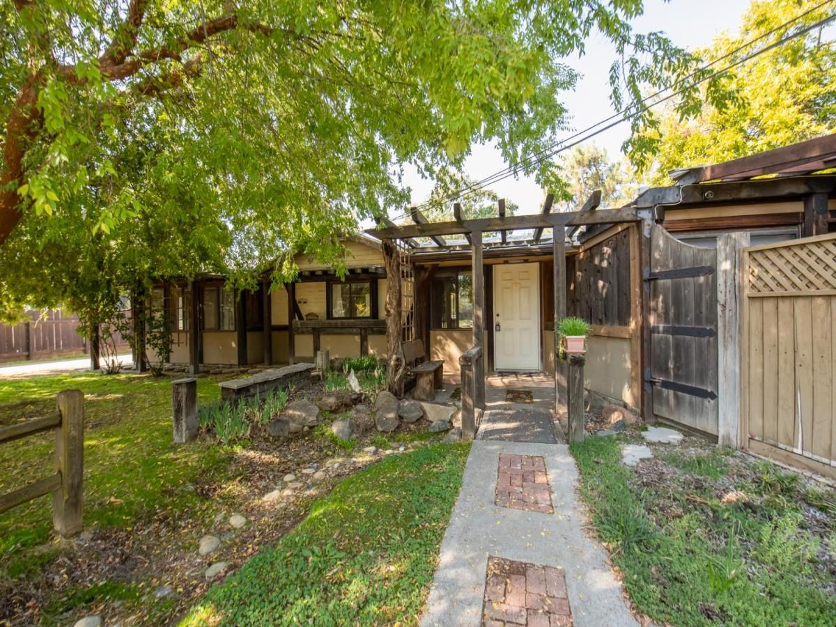 MLS #638946 image #0