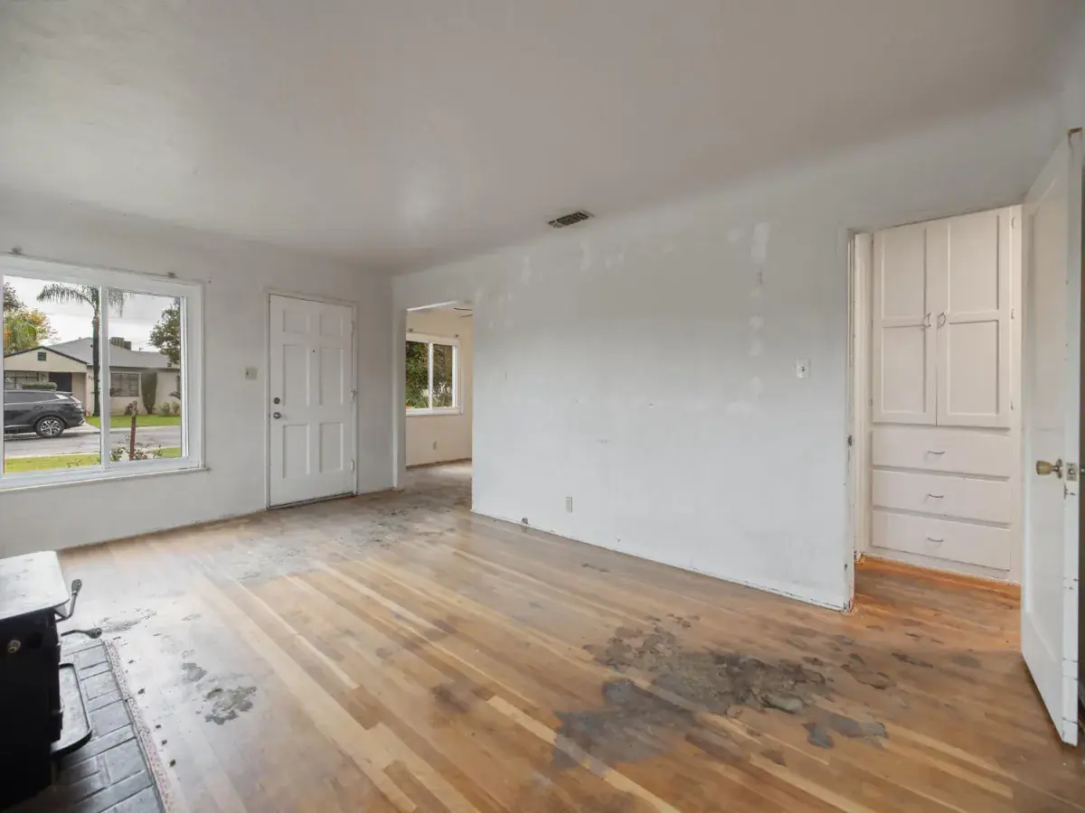 3021 E Simpson Avenue Fresno CA 93703 MLS #640134 – Premier Plus Real ...