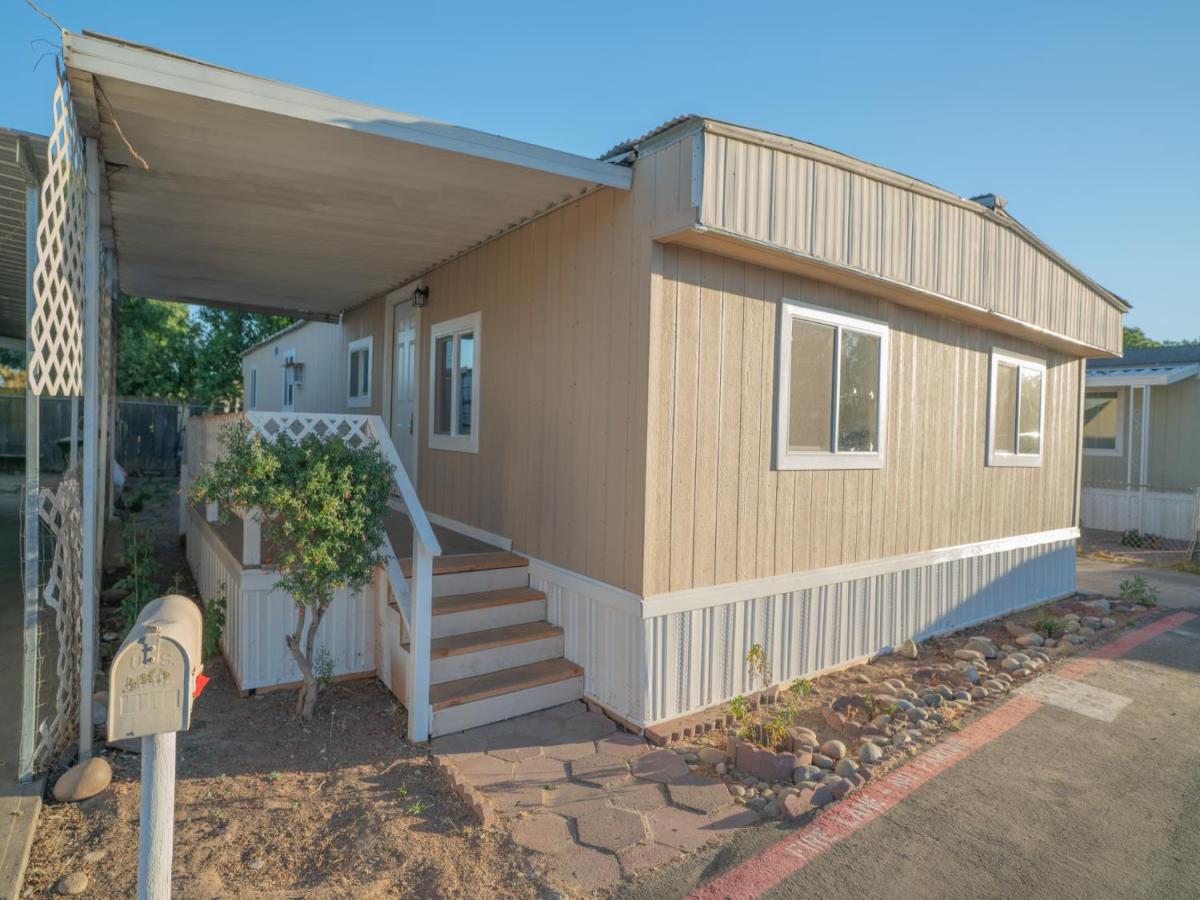 MLS #652469 image #0