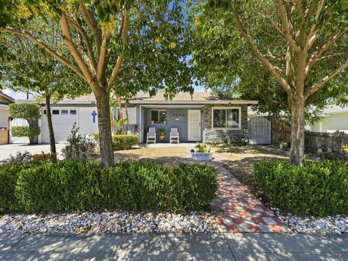 MLS #653070 image #0