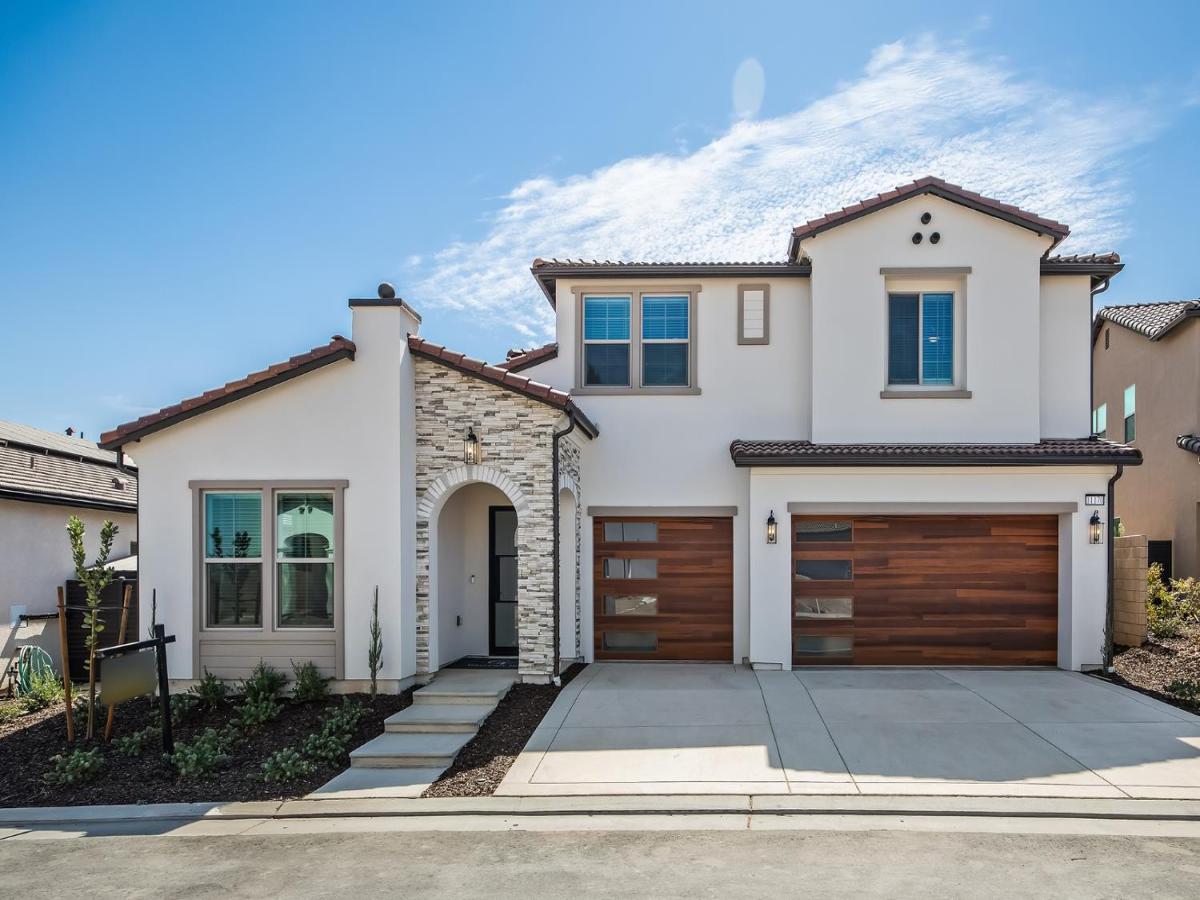 MLS #653964 image #0
