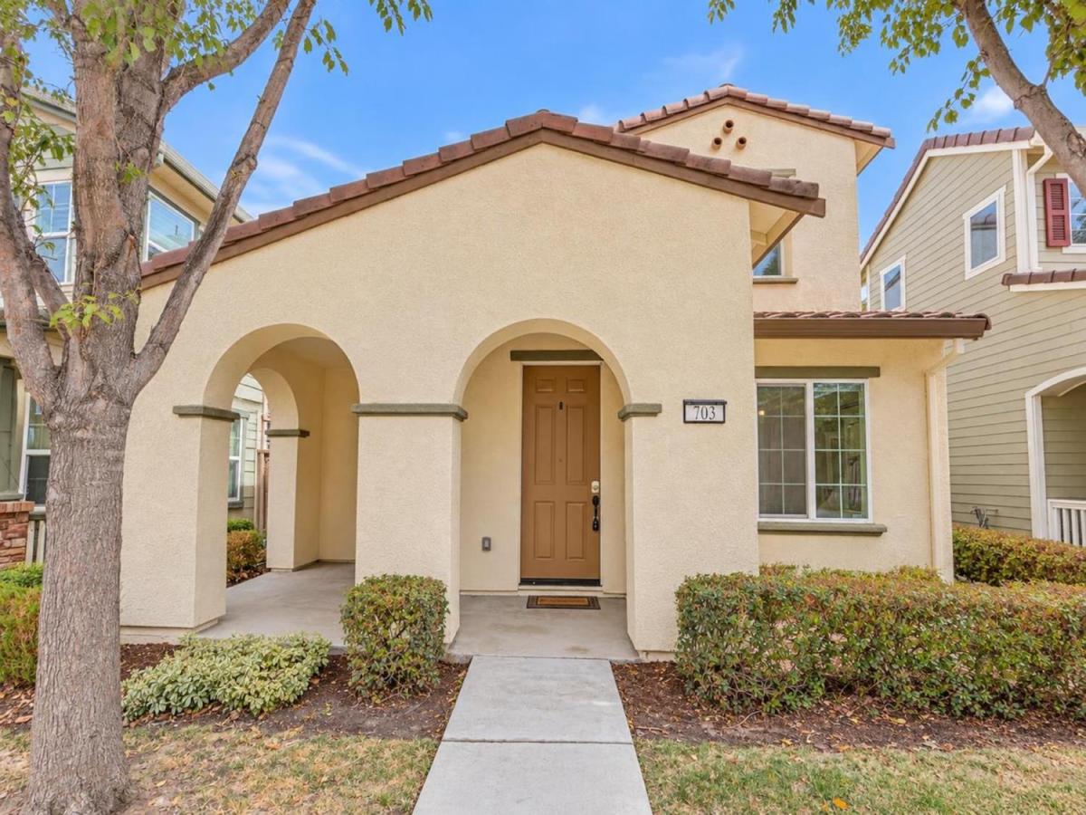 MLS #656198 image #0