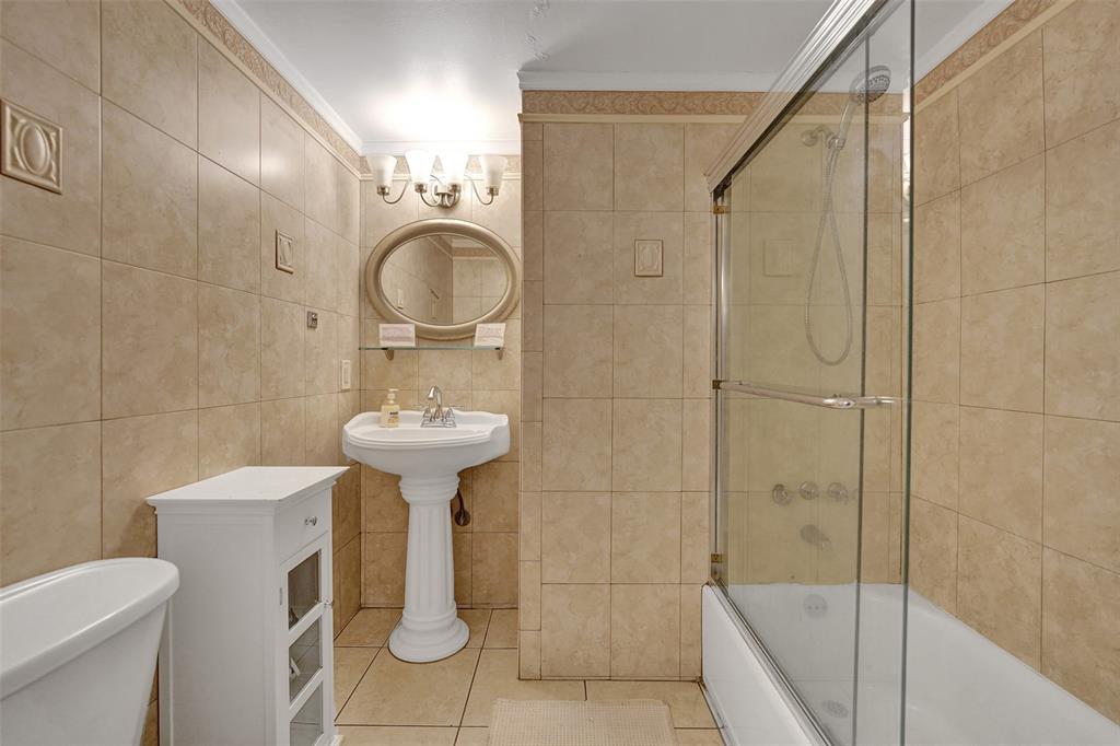 MLS #F10460655 image #0