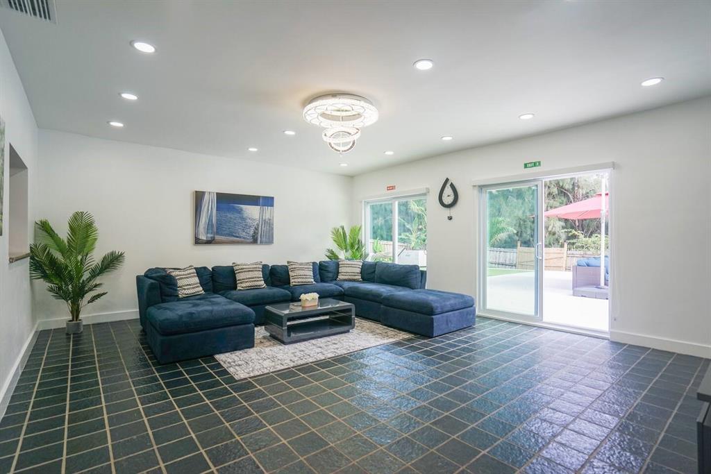 MLS #F10466283 image #0