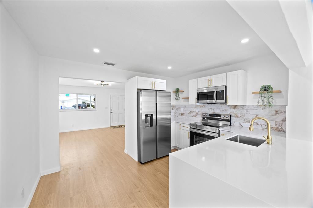 MLS #F10471275 image #0