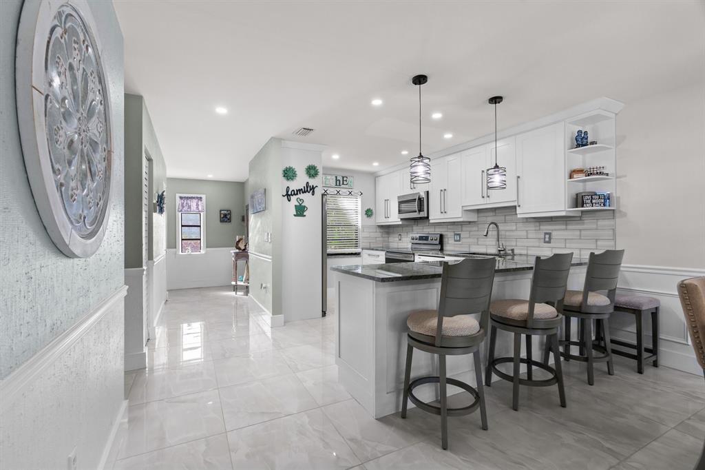 MLS #F10479788 image #0