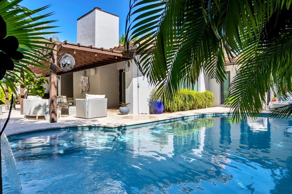 MLS #F10480024 image #0