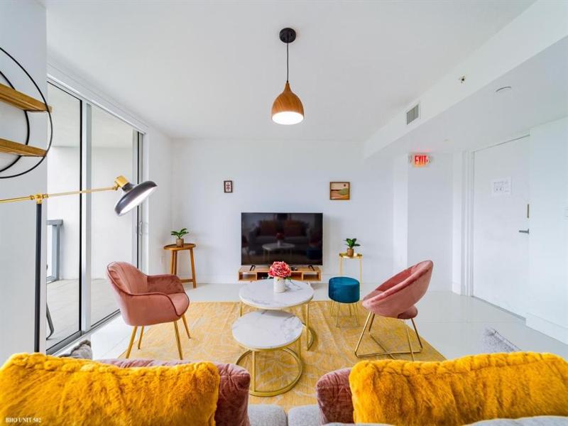 MLS #F10480095 image #0