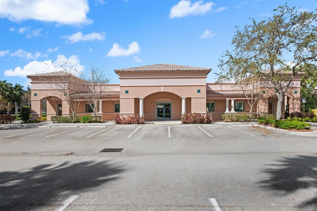 MLS #F10482326 image #0