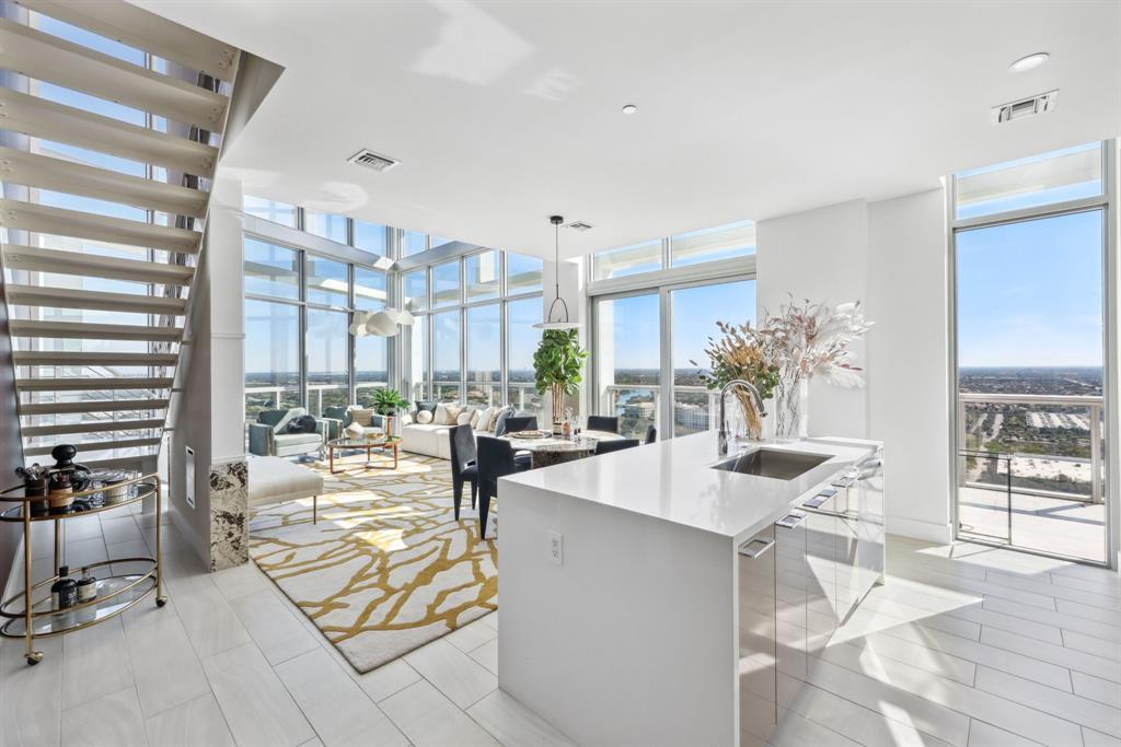 MLS #F10484599 image #0