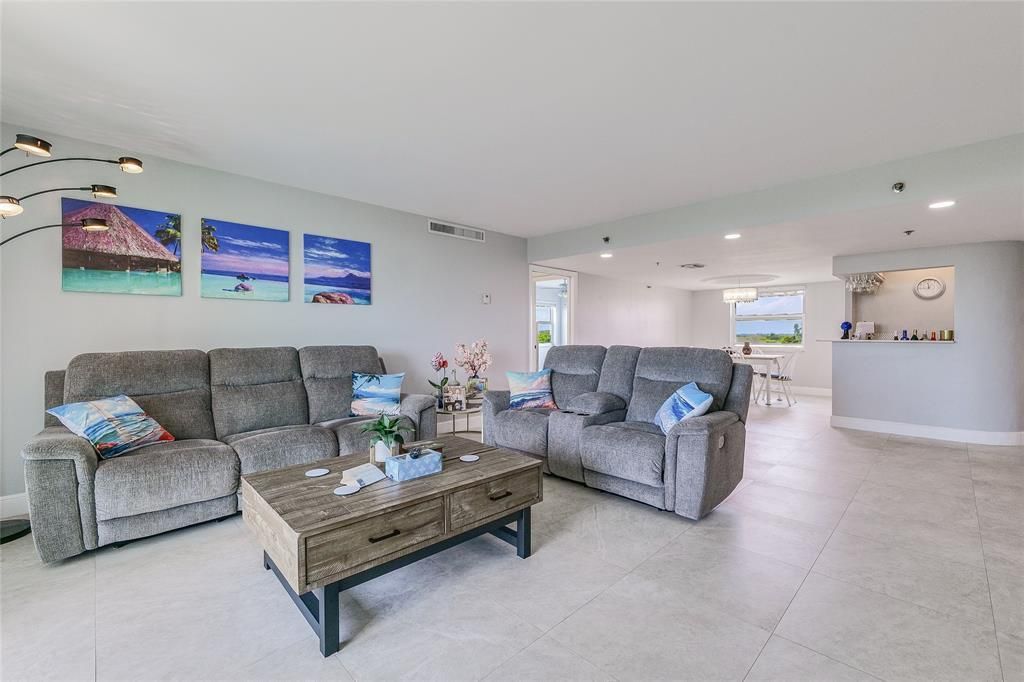 MLS #F10491801 image #0