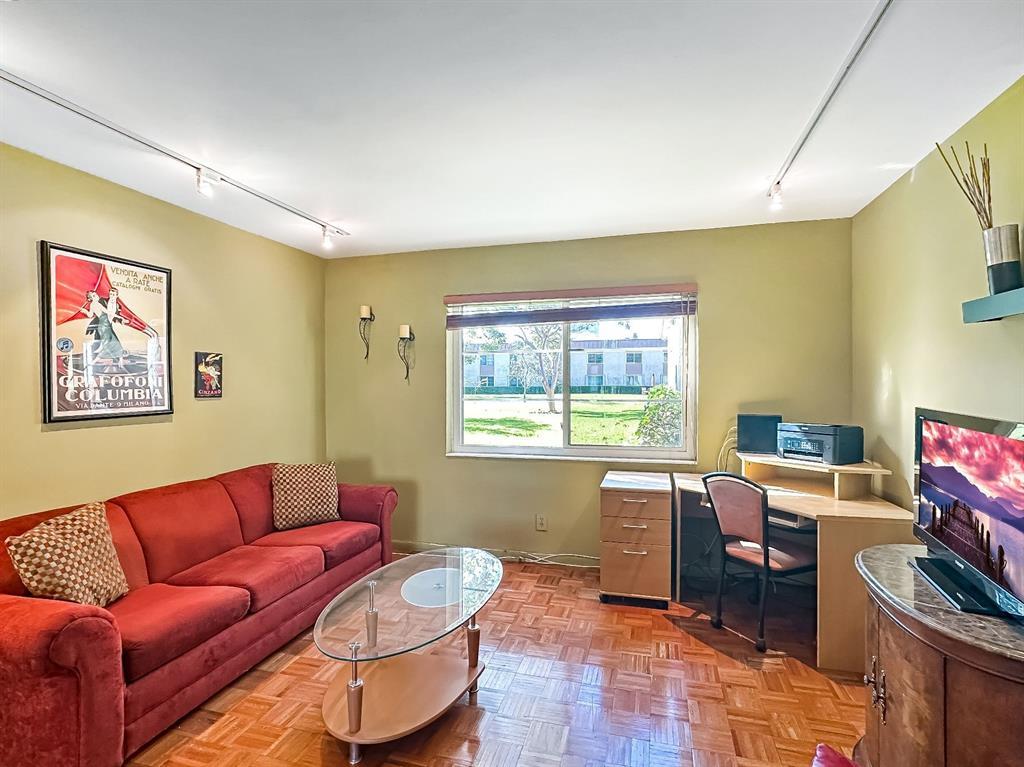 MLS #F10491911 image #0