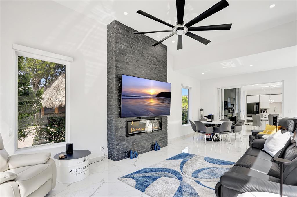 MLS #F10493215 image #0