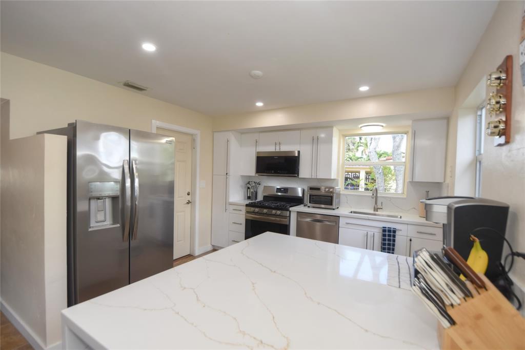 MLS #F10494179 image #0