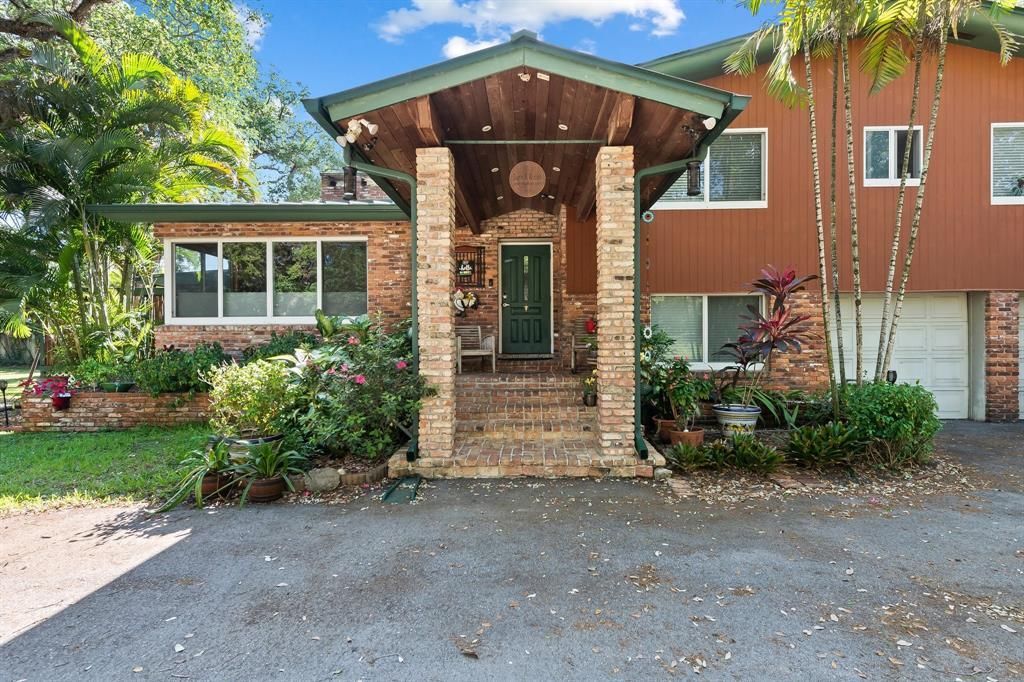 MLS #F10495017 image #0