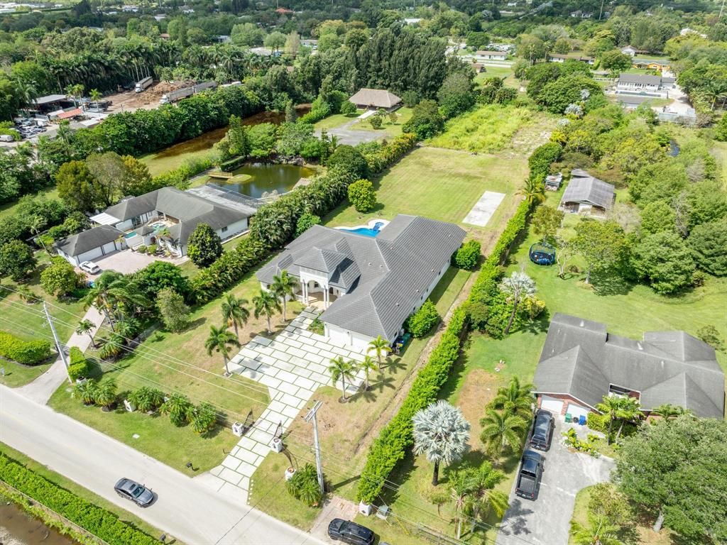 MLS #F10495036 image #0