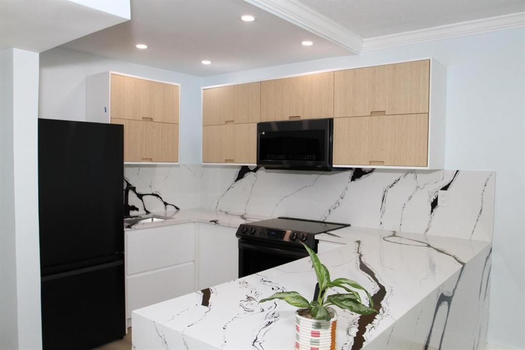 MLS #F10498727 image #0