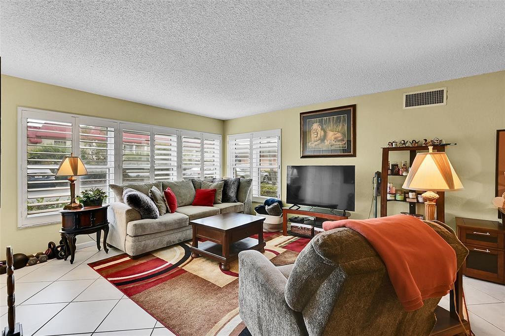 MLS #F10499156 image #0