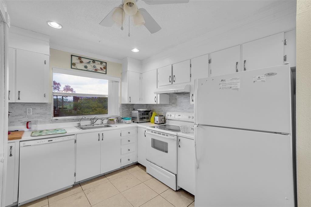 MLS #F10499707 image #0