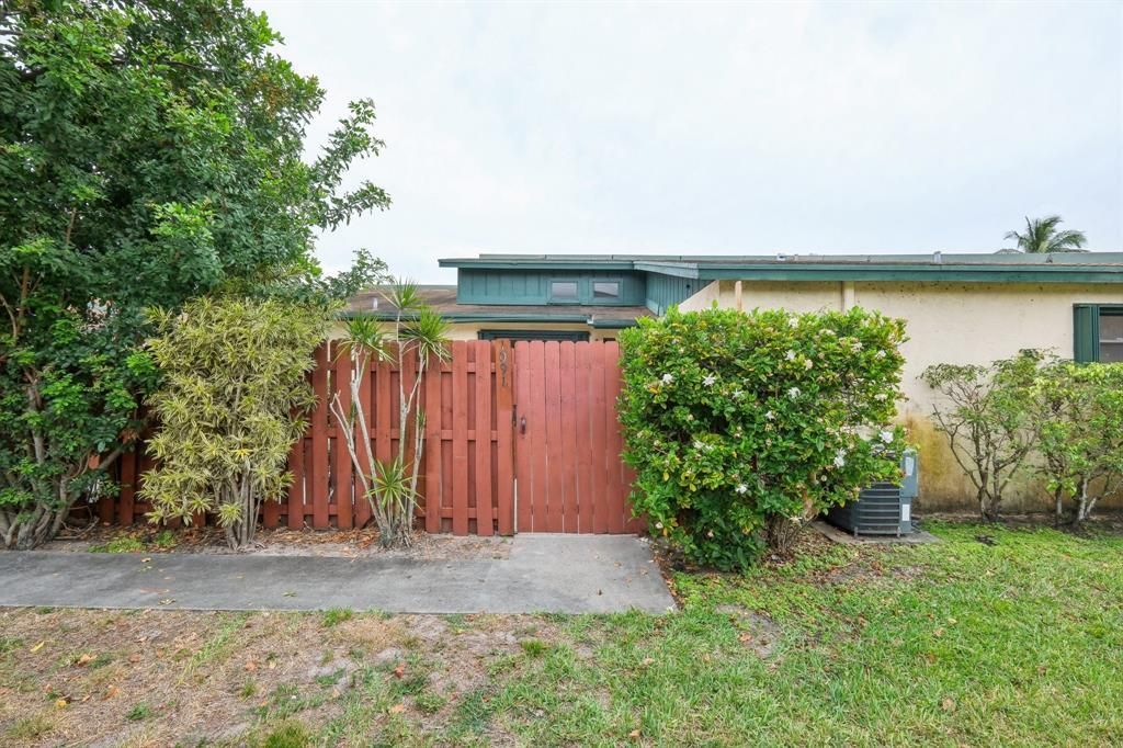 MLS #F10502072 image #0