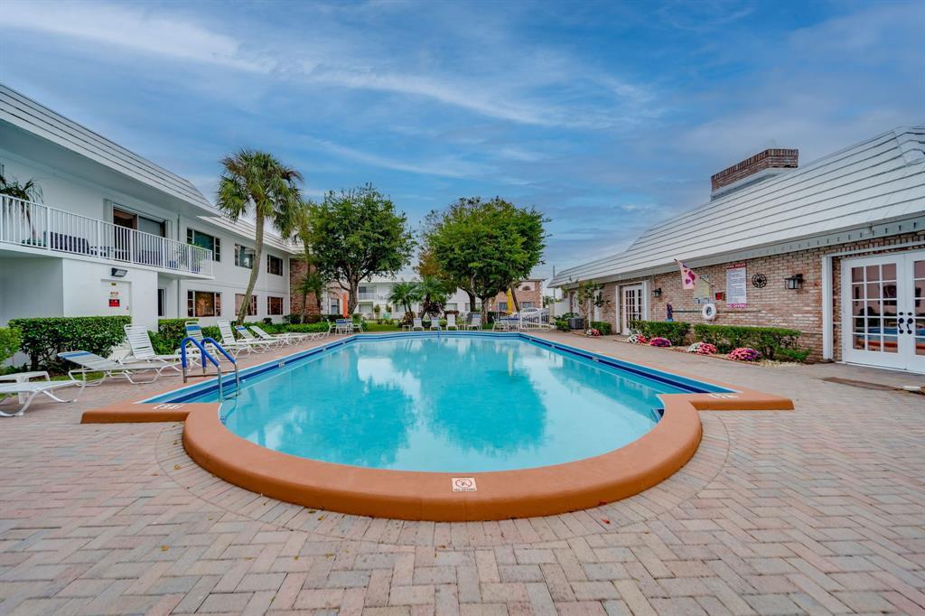 MLS #F10504188 image #0