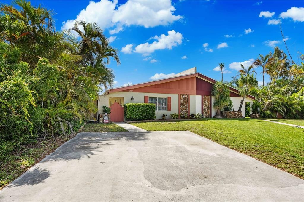 MLS #F10507062 image #0