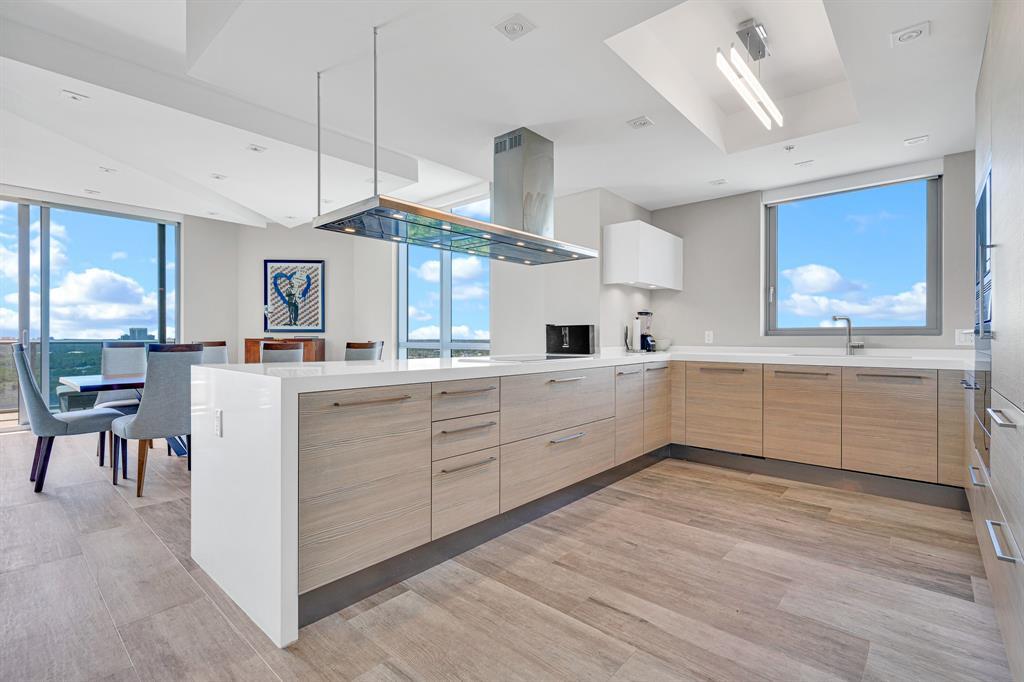 MLS #F10508105 image #0