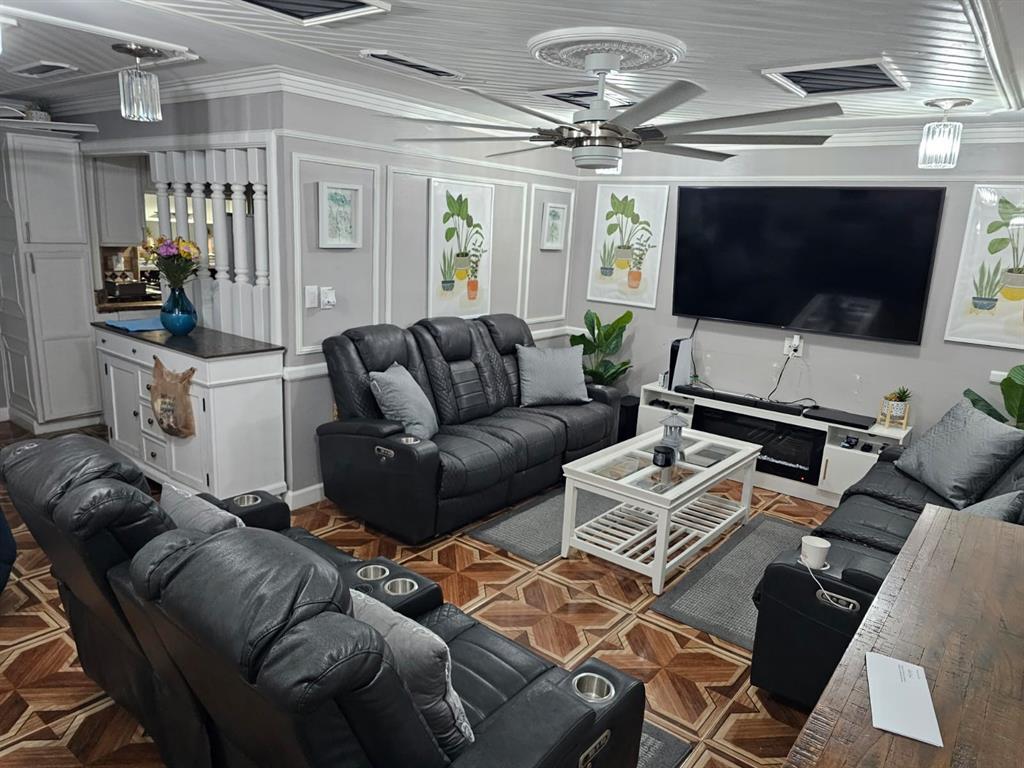 MLS #F10511059 image #0