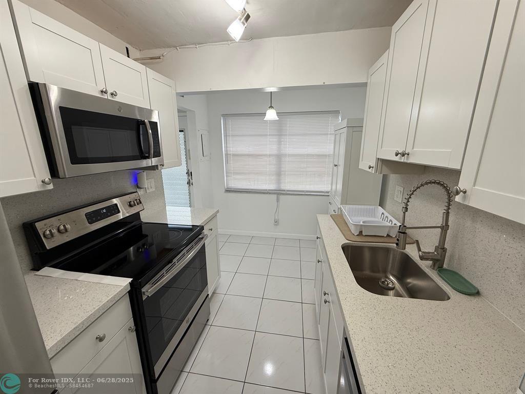 MLS #F10512188 image #0