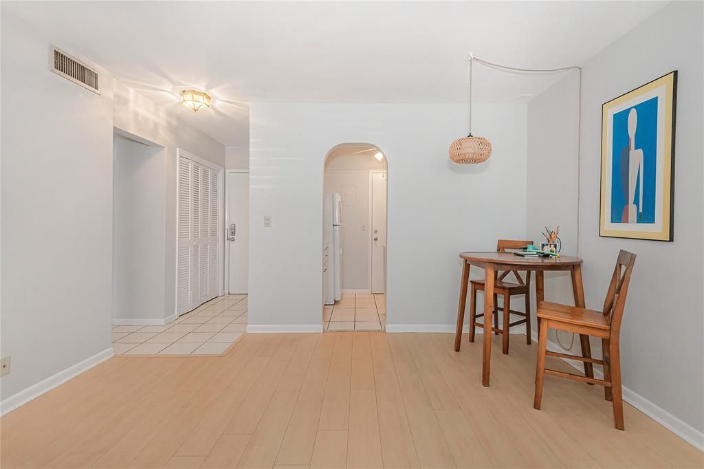 MLS #F10512359 image #0