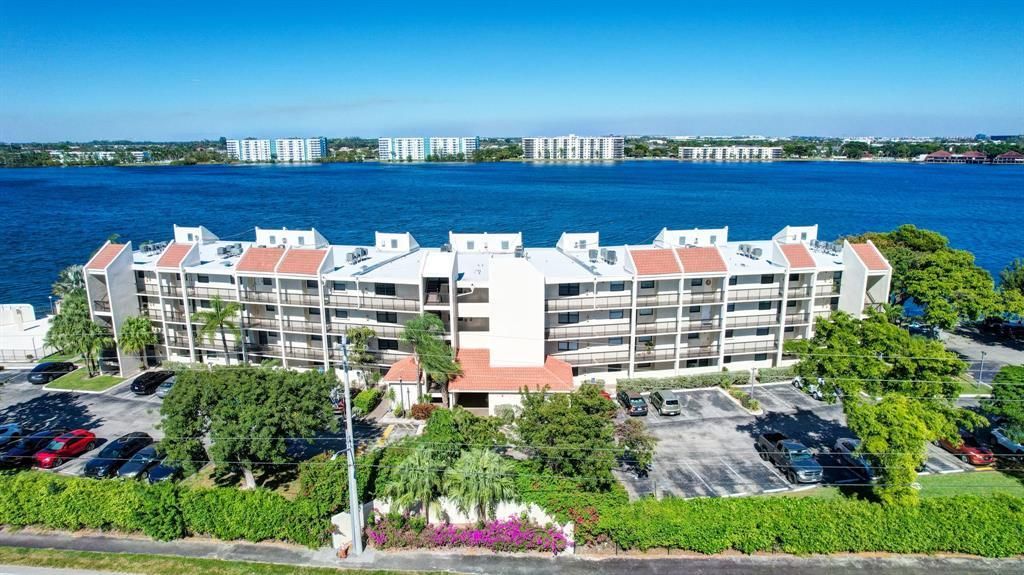 MLS #F10514028 image #0