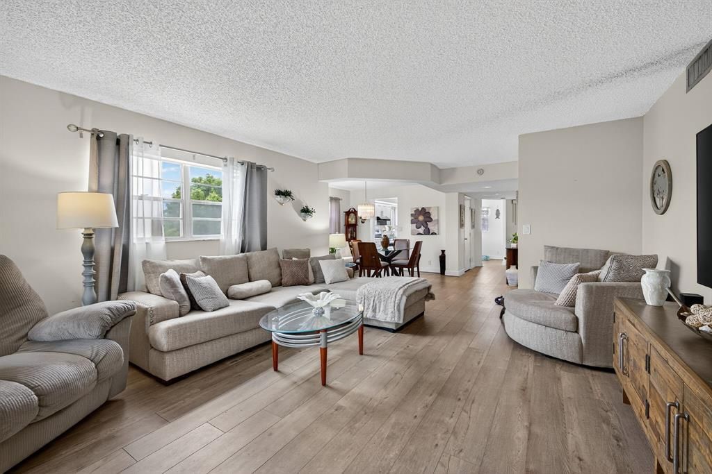 MLS #F10514879 image #0